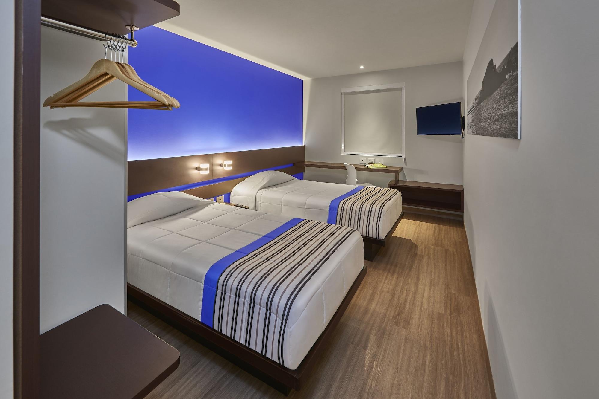 City Express Junior By Marriott Merida Altabrisa Εξωτερικό φωτογραφία