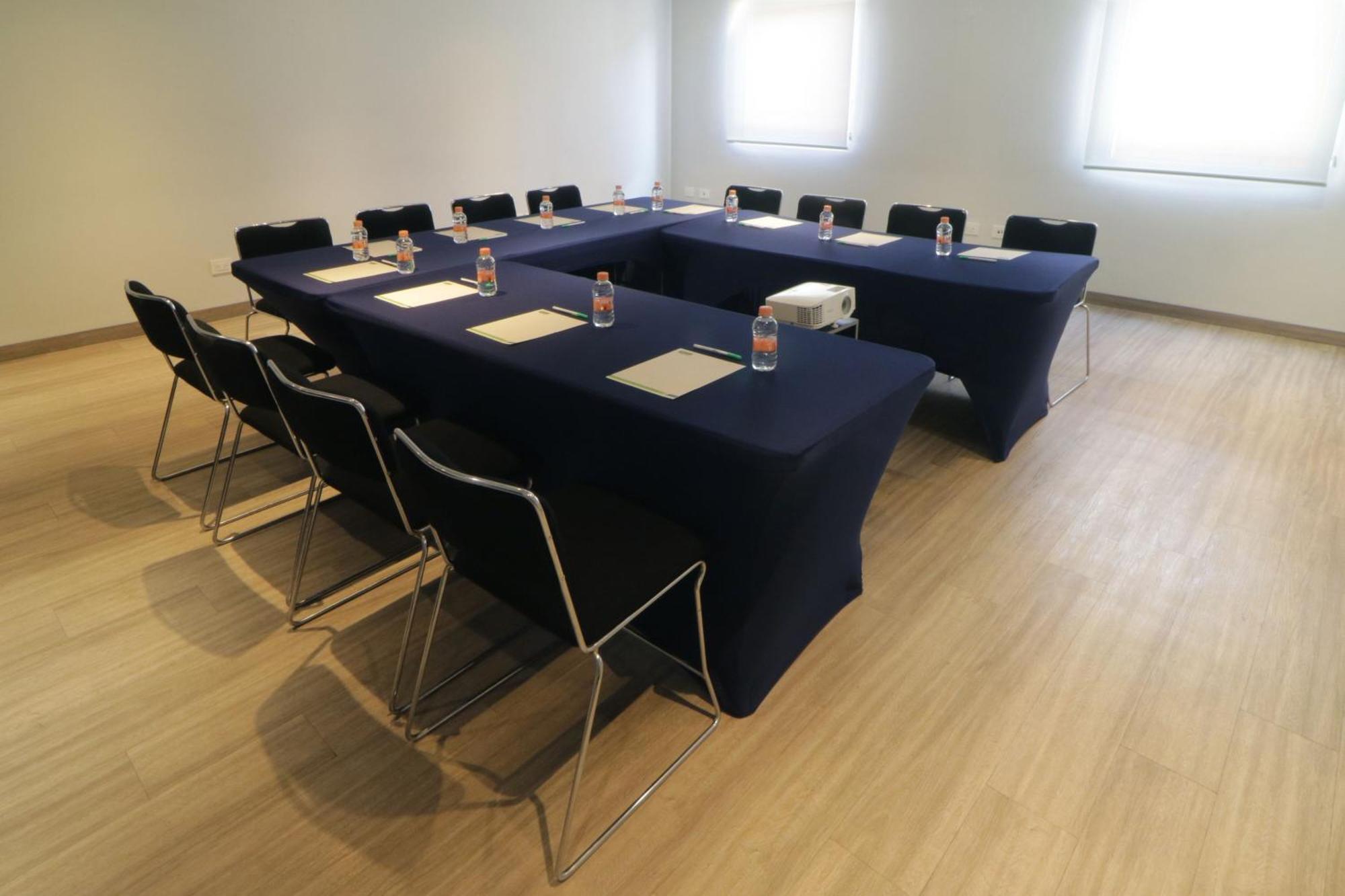 City Express Junior By Marriott Merida Altabrisa Εξωτερικό φωτογραφία
